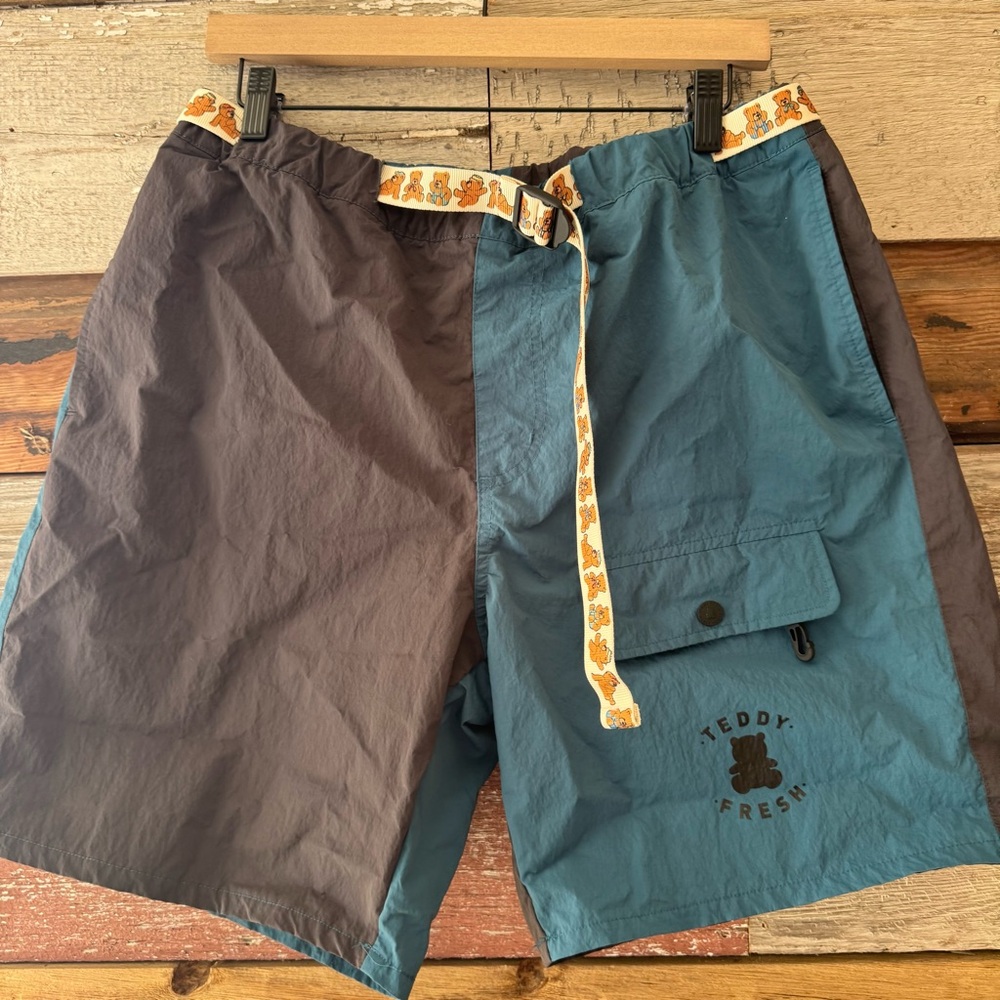 Teddy Fresh Board Shorts Quick-Dry Swimwear. Two-Tone. Size Large